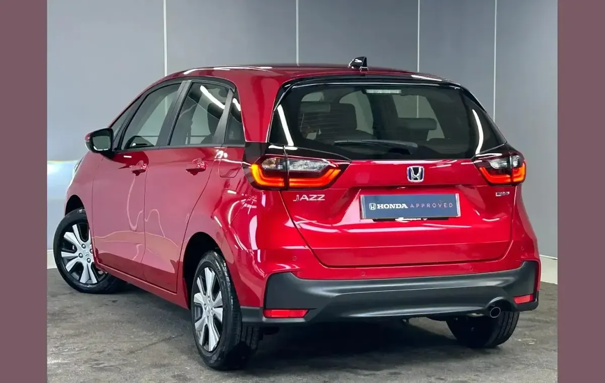 Used Honda Jazz Elegance 122 HP (89 kW) 2025 Red Hatchback