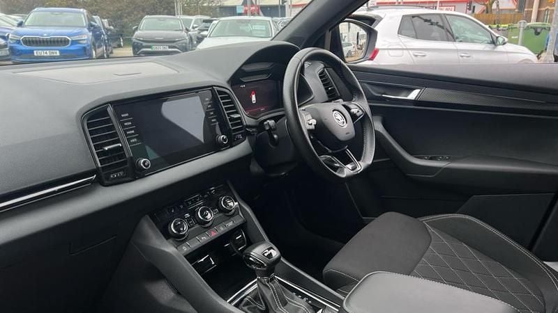 Used Skoda Karoq SportLine 150 HP (110 kW) 2023 Grey SUV