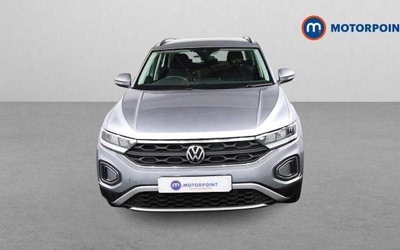 Used VW T-Roc Life 150 HP (110 kW) 2025 SUV