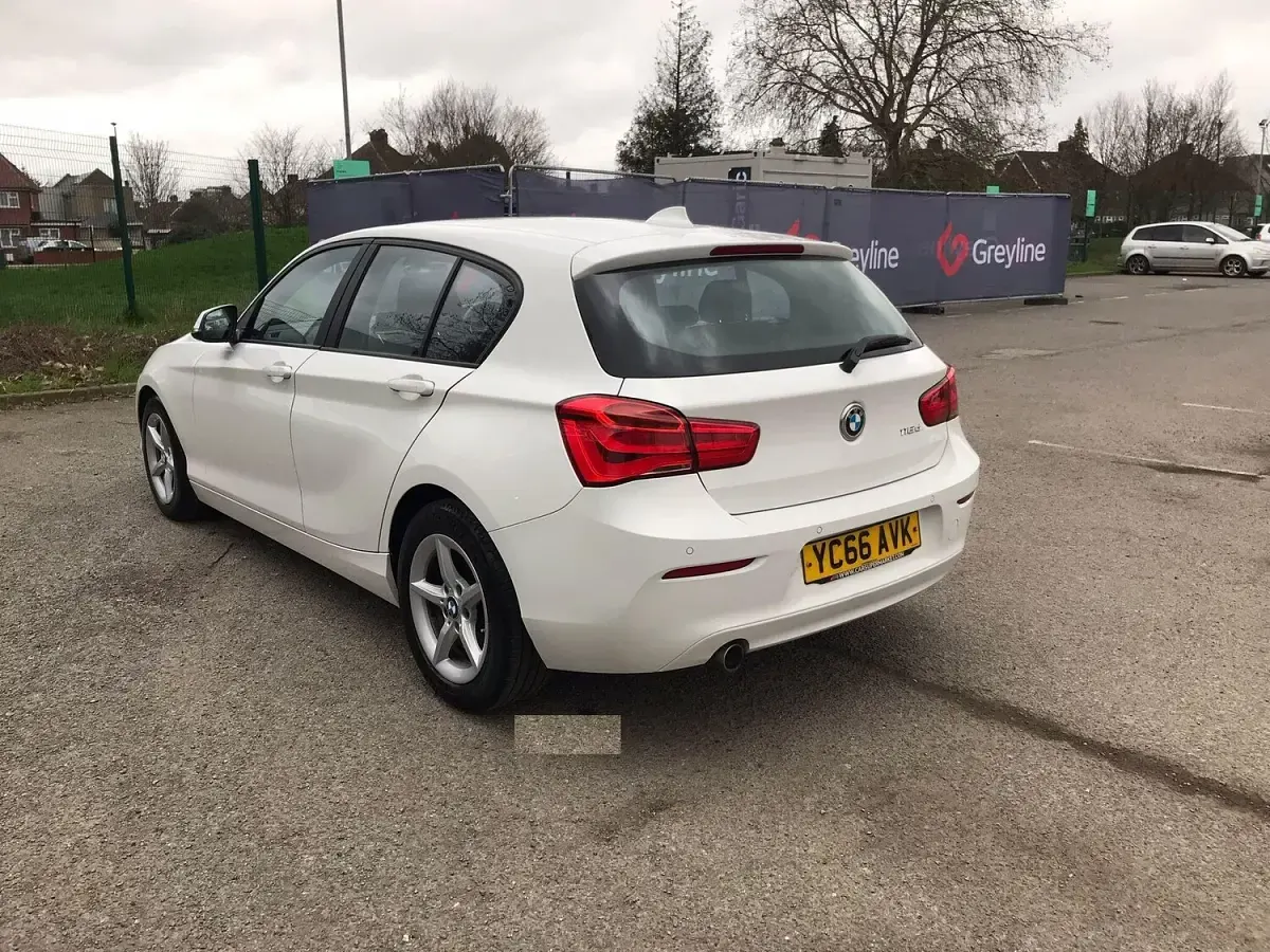 Używany BMW 116 Efficient Dynamics 2016 Biały Hatchback