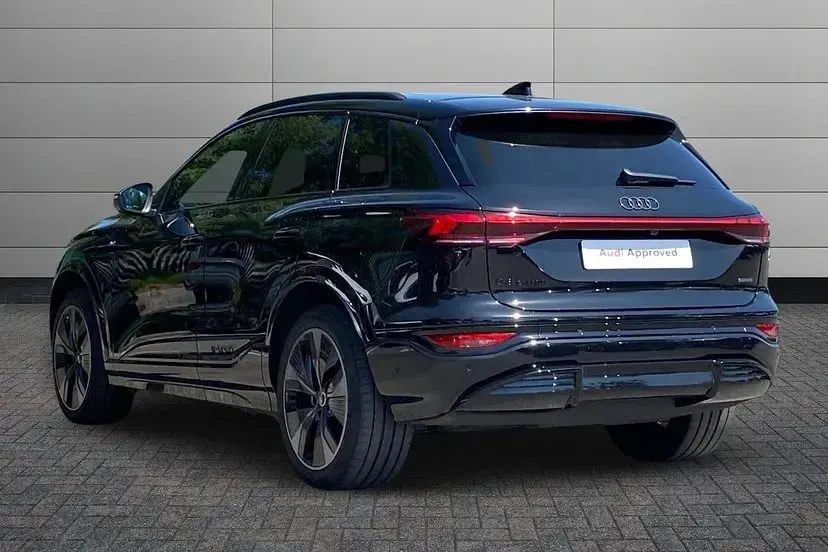 New Audi Q6 e-tron Black Edition 310 kW (422 HP) 2026 Mythos black SUV