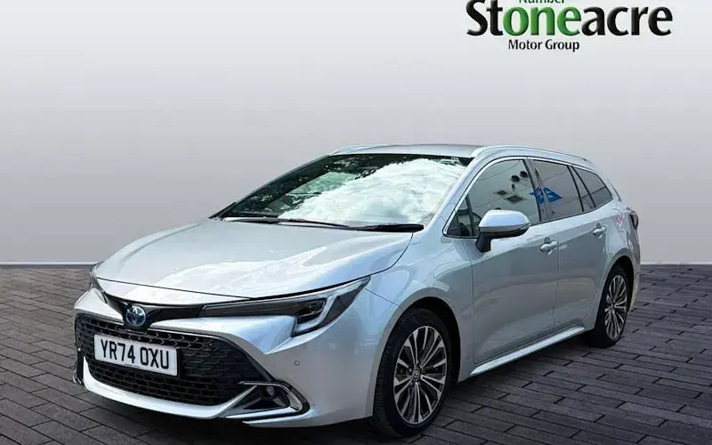 Used Toyota Corolla Design 140 HP (102 kW) 2026 Estate