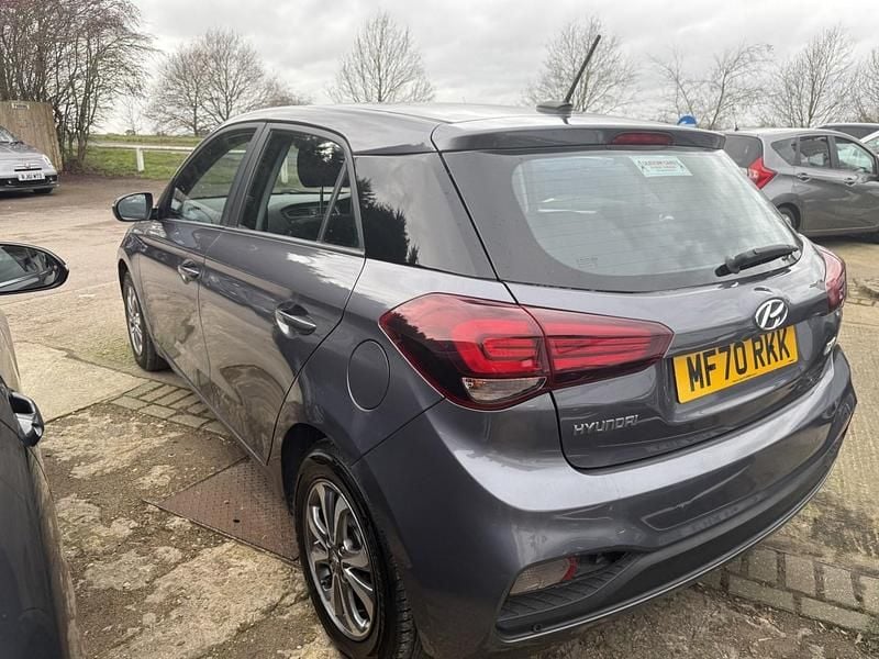 Used Hyundai i20 SE 84 HP (61 kW) 2020 Grey Hatchback
