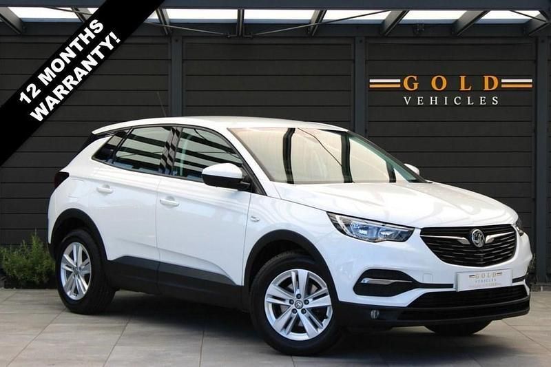 White Used 2019 Vauxhall Grandland X S SUV | £10,995 (Super price) - Image 1/4