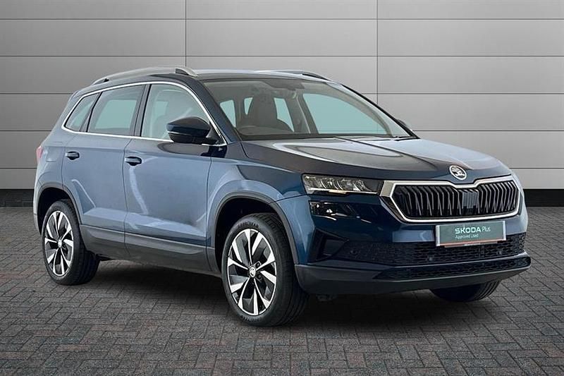Used Skoda Karoq SE L 150 HP (110 kW) 2023 Petrol blue metallic SUV