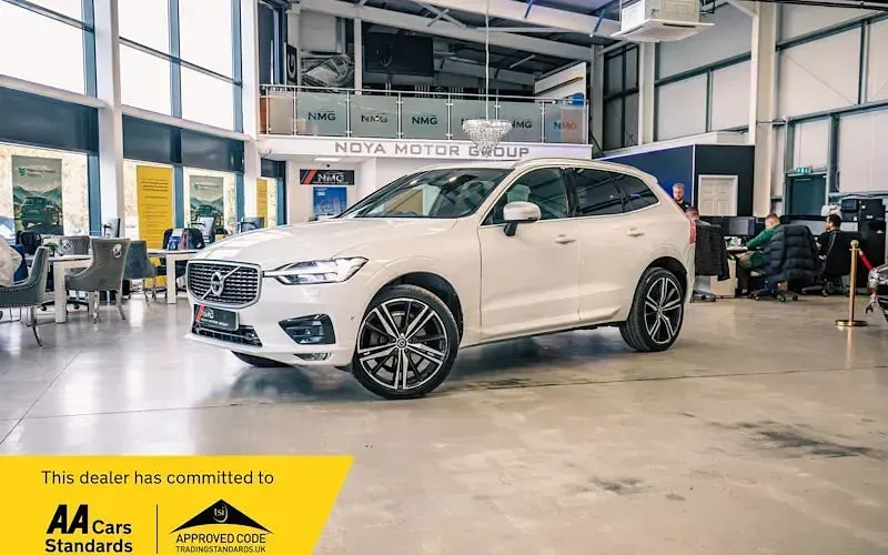 Used Volvo XC60 R-Design Pro 190 HP (139 kW) 2018 SUV