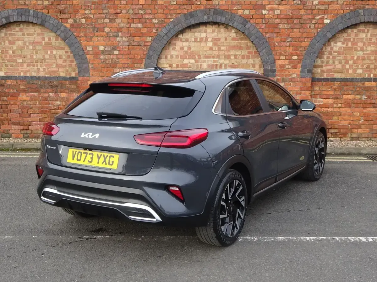 Used Kia XCeed 2023 Grey SUV