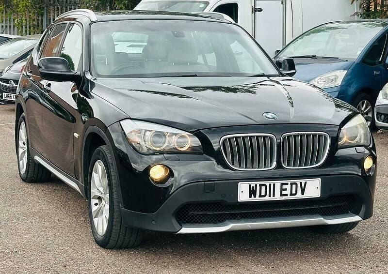 Black Used 2011 BMW X1 SUV | £5,390 (Fair price) - Image 1/4