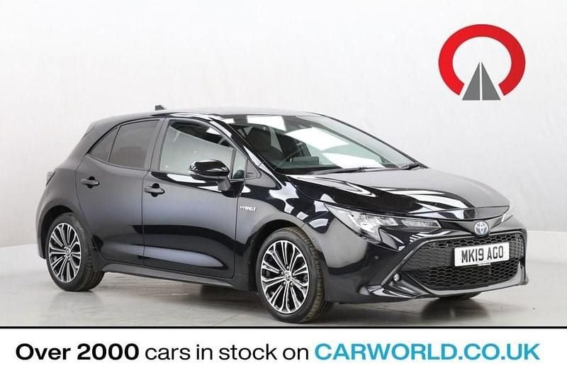 Used Toyota Corolla Design 184 HP (135 kW) 2019 Black Hatchback