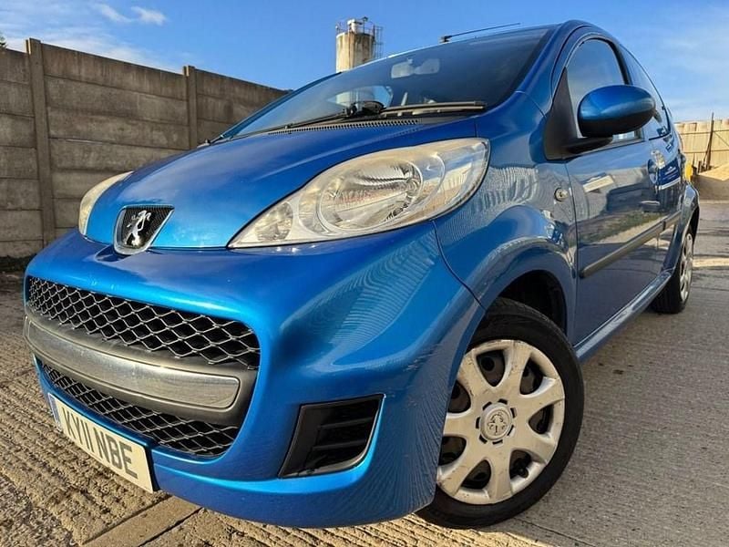 Blue Used 2011 Peugeot 107 Hatchback | £1,295 (Good price) - Image 1/4