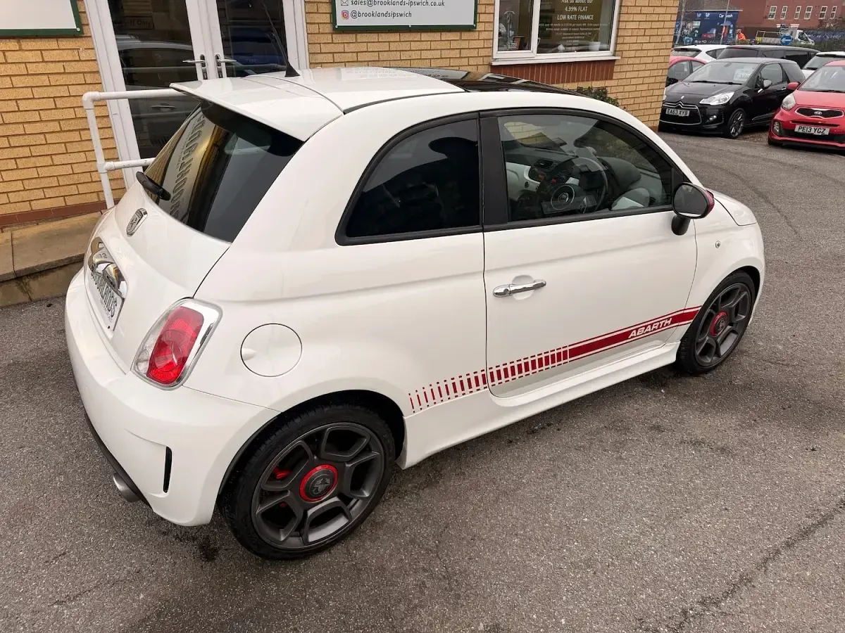 Used Abarth 500 135 HP (99 kW) 2009 White Hatchback