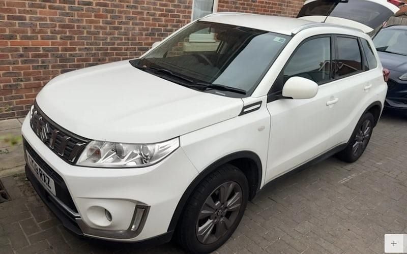 White Used 2019 Suzuki Vitara SZ-T SUV | £9,999 (Good price) - Image 1/1