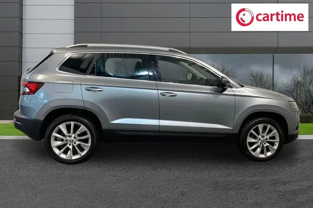 Usado Skoda Karoq SE L 115 HP (84 kW) 2019 Cinzento SUV