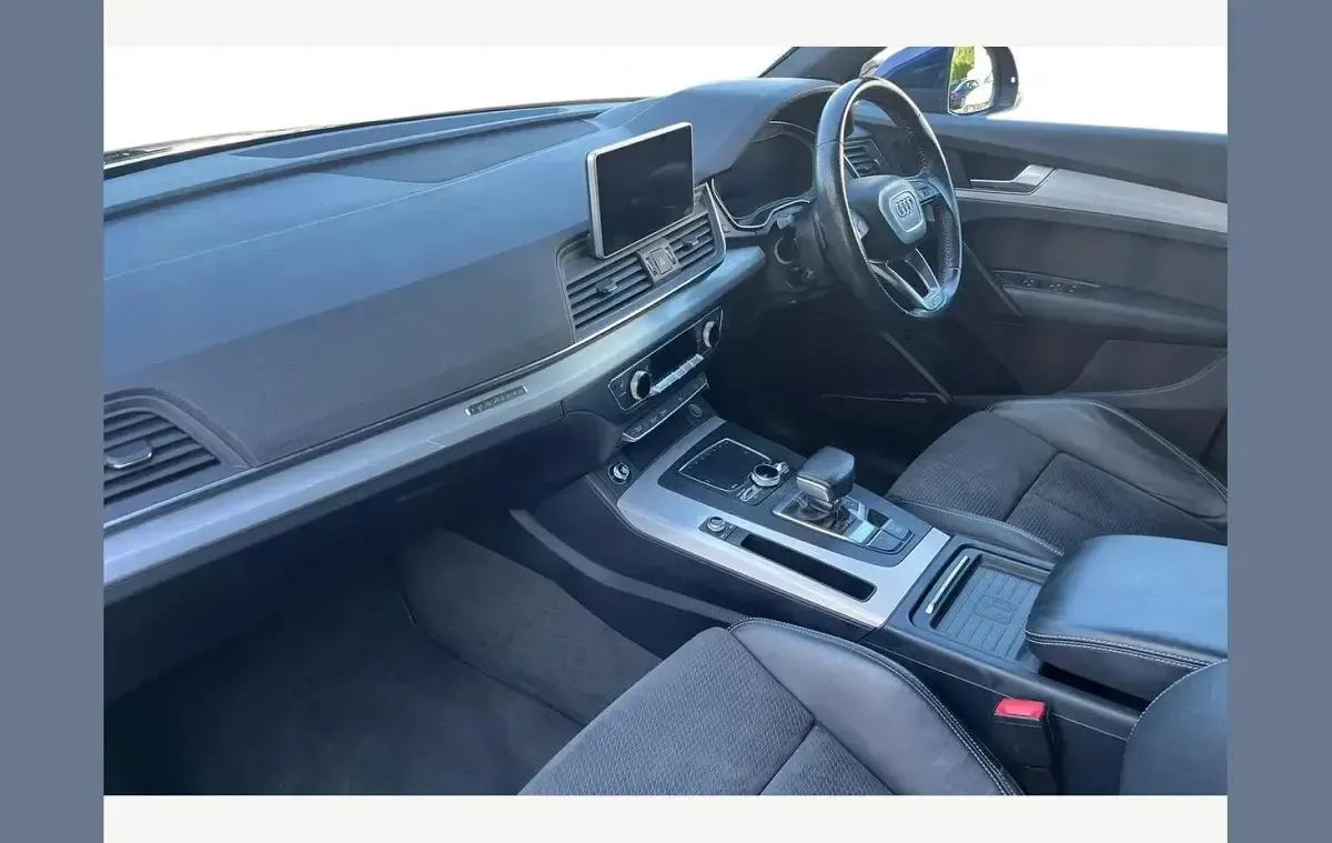 Used Audi Q5 S-Line 190 HP (139 kW) 2017 Blue SUV