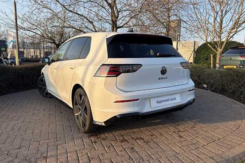 Nowe VW Golf VIII 150 KM (110 kW) 2025
