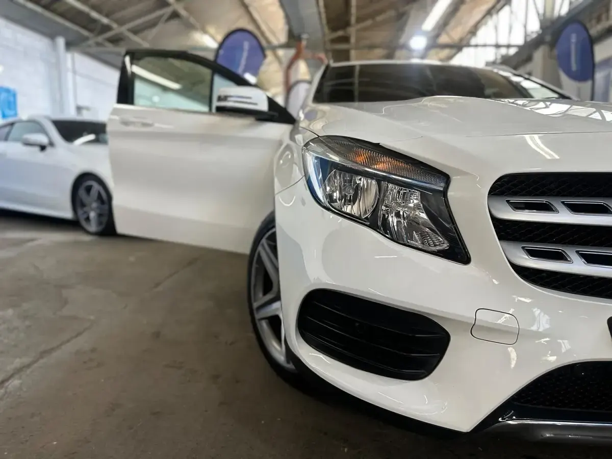 Used Mercedes GLA200 AMG line 156 HP (114 kW) 2018 White SUV