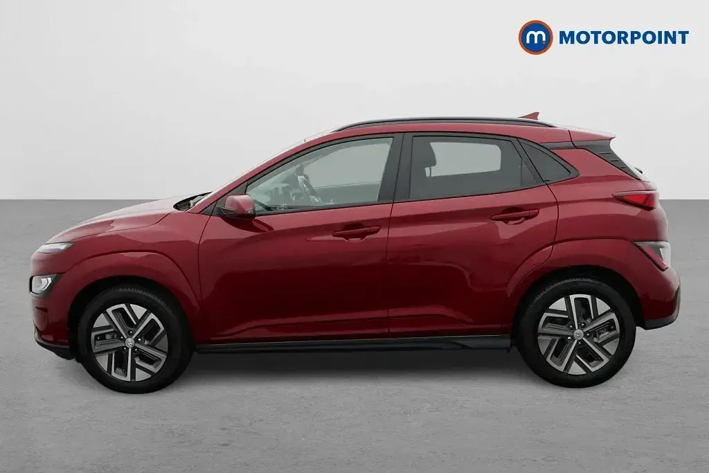 Used Hyundai Kona Premium 100 kW (136 HP) 2022 Red SUV