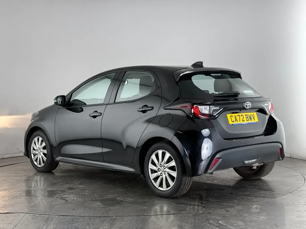 Usata Toyota Yaris Hybrid 2022 Nero Utilitaria