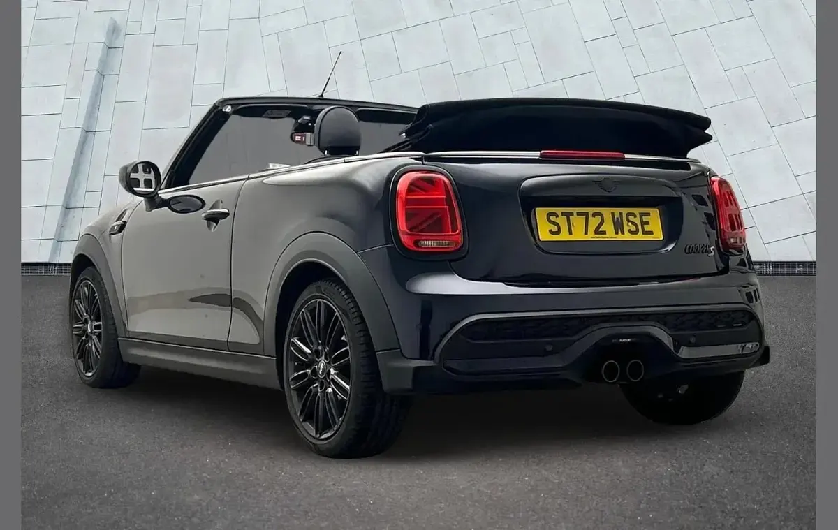 Used Mini Cooper S Cabriolet Exclusive 176 HP (129 kW) 2023 Other Cabriolet
