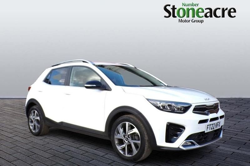 White Used 2022 Kia Stonic GT-Line SUV | £13,395 (Good price) - Image 1/1