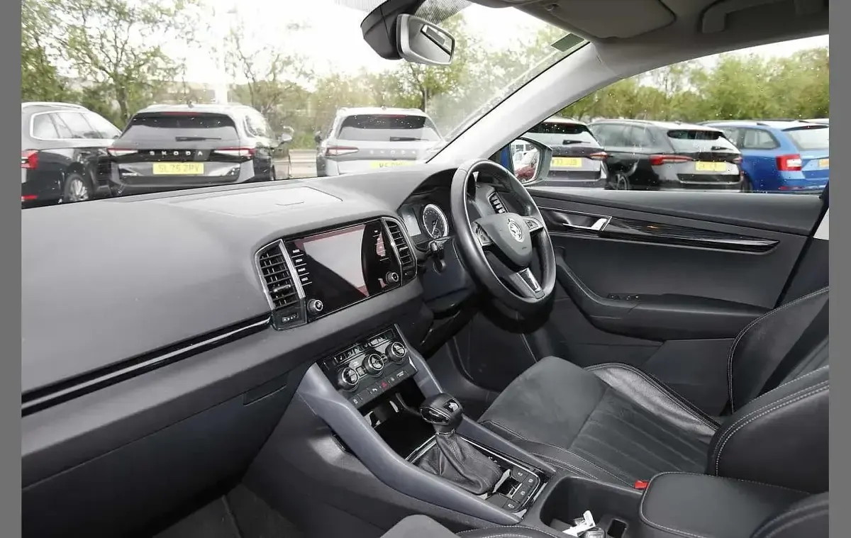 Gebraucht Skoda Karoq SE L 150 PS (110 kW) 2020 Blau SUV