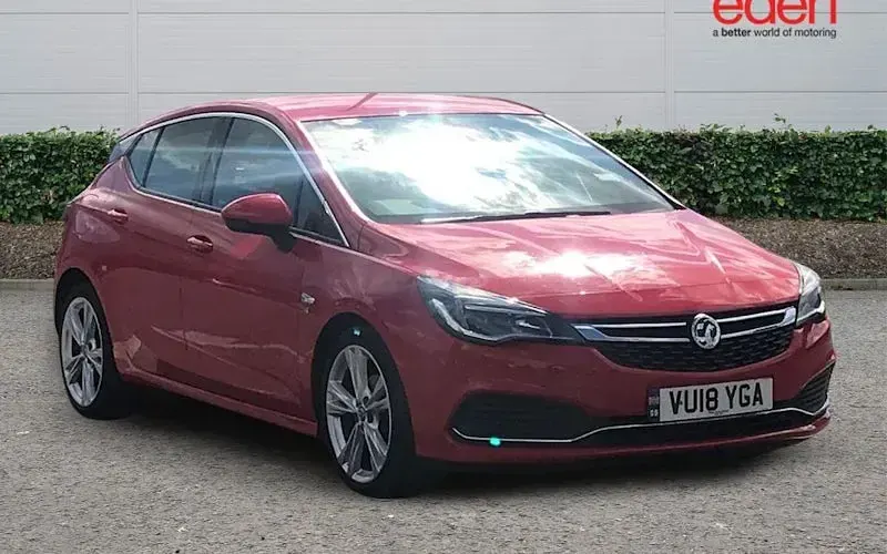 Used Vauxhall Astra SRi 150 HP (110 kW) 2018 Hatchback