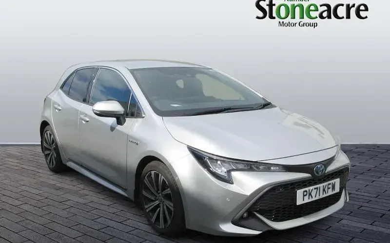 Used Toyota Corolla Design 184 HP (135 kW) 2022 Hatchback