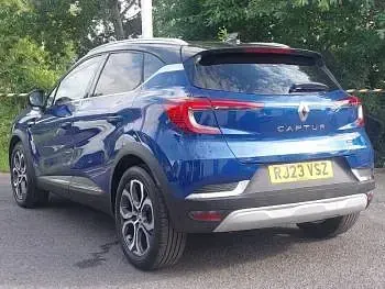 Used Renault Captur Techno 142 HP (104 kW) 2023 Blue SUV