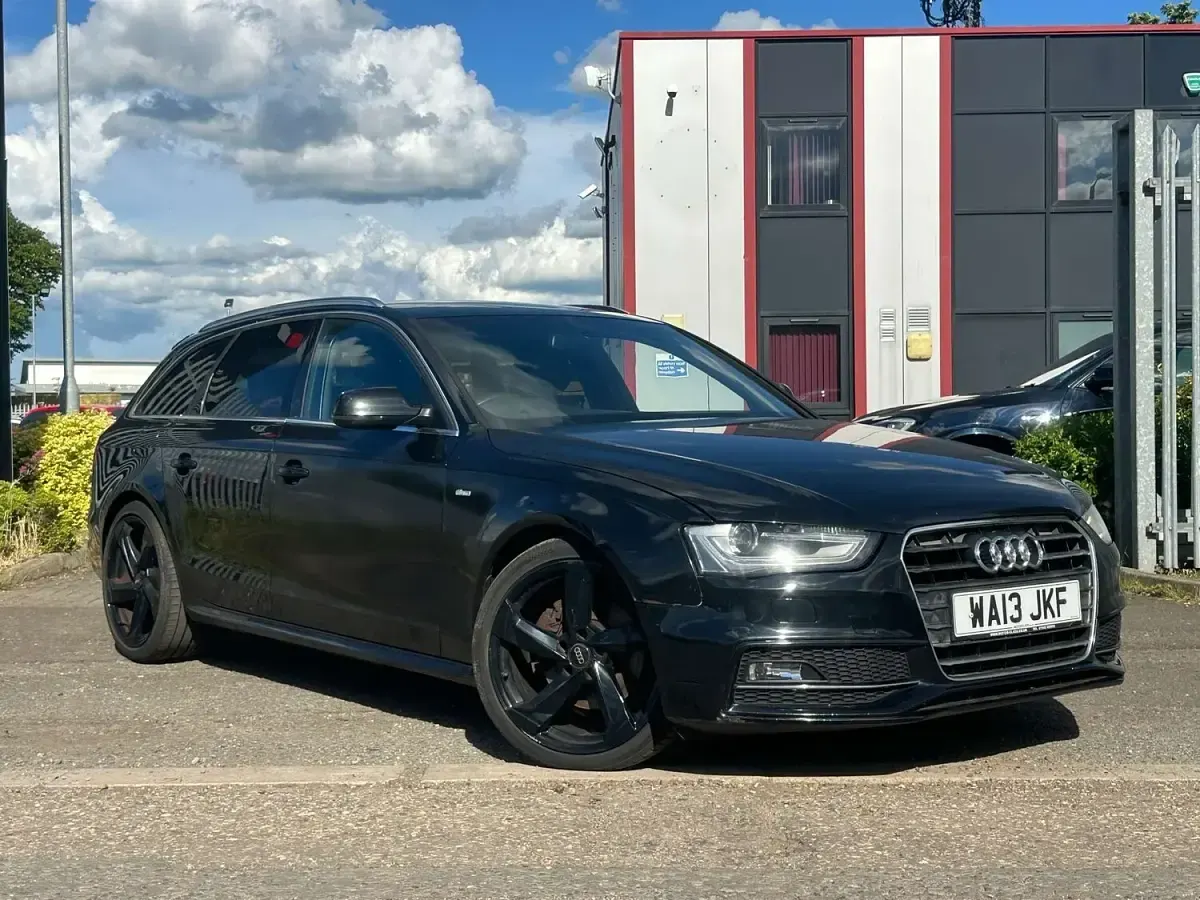Used Audi A4 S-Line 143 HP (105 kW) 2013 Black Estate