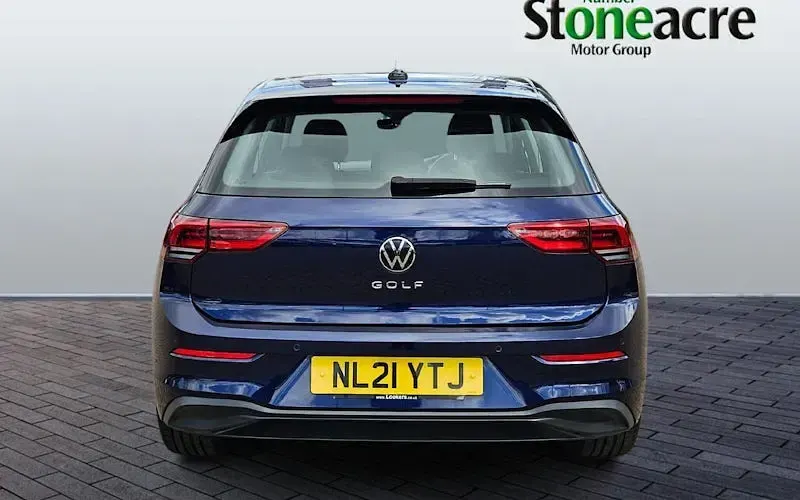 Used VW Golf VIII Life 131 HP (96 kW) 2024 Hatchback