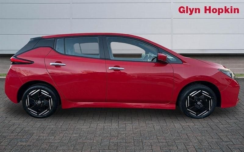 Used Nissan Leaf Acenta 110 kW (150 HP) 2025 Hatchback