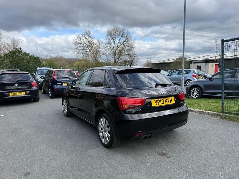 Begagnad Audi A1 Sport 2013 Svart Halvkombi