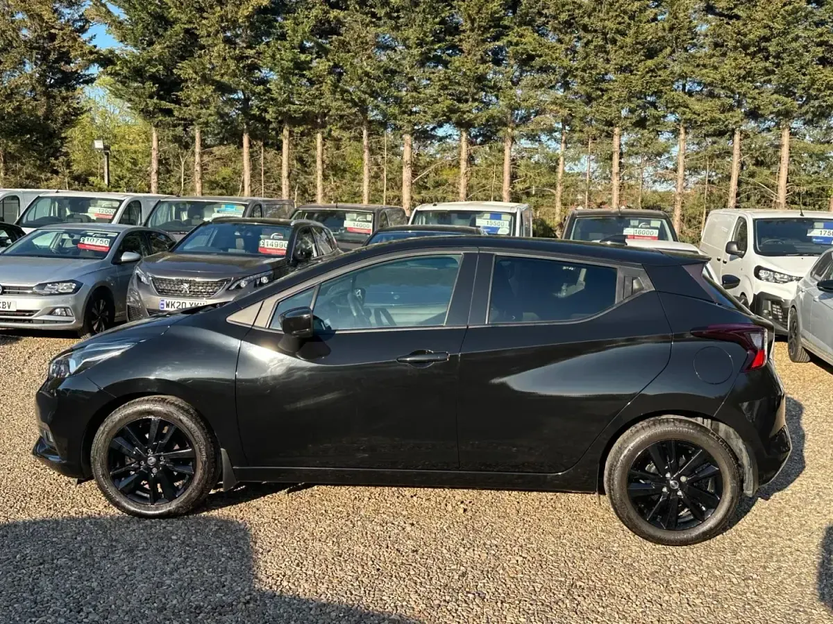Second-hand Nissan Micra N-Connecta 2019 Negru Hatchback