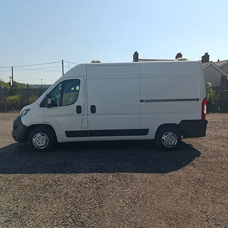 Used Peugeot Boxer 130 HP (95 kW) 2017 White Van