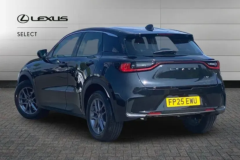 Used Lexus LBX 136 HP (100 kW) 2025 Eclipse black SUV