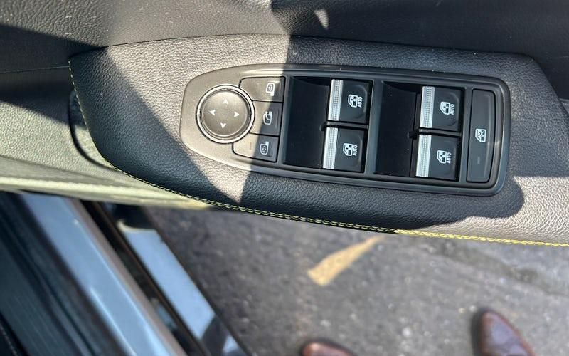 Used Renault Megane E-Tech Iconic 160 kW (218 HP) 2023 Hatchback