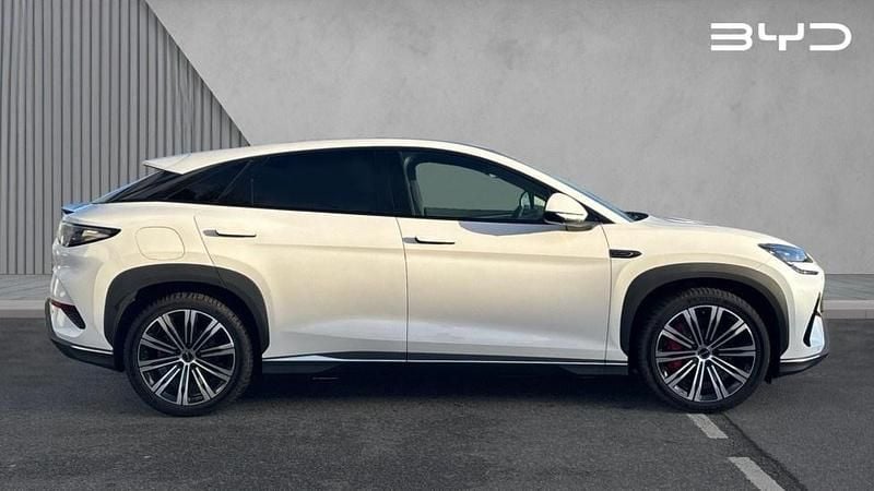 Used BYD Sealion 7 389 kW (530 HP) 2025 White SUV