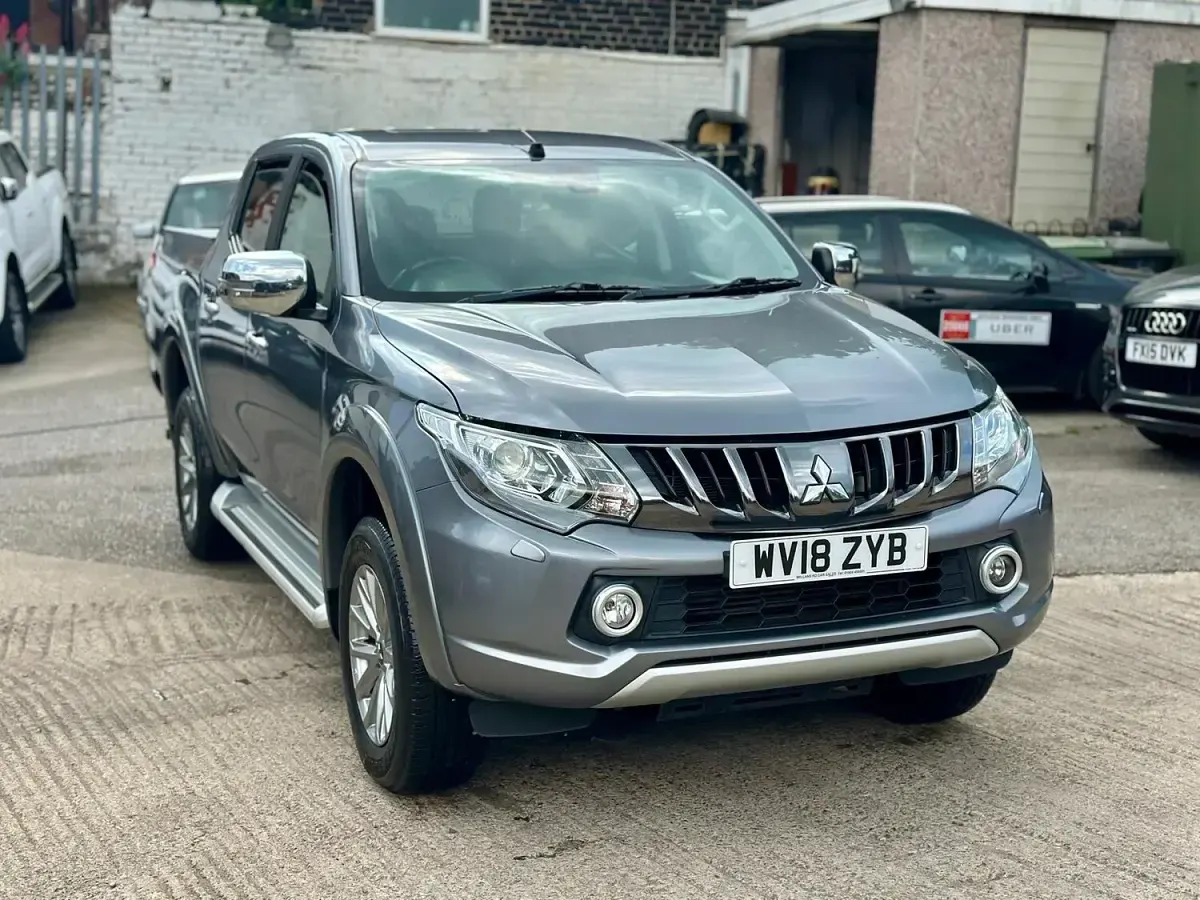 Used Mitsubishi L200 Warrior 2018 Grey Pickup
