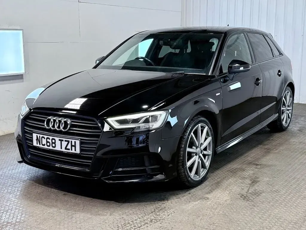 Used Audi A3 Sportback Black Edition 150 HP (110 kW) 2019 Black Hatchback