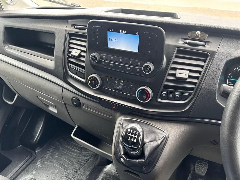 Used Ford Transit 130 HP (95 kW) 2022 White Van