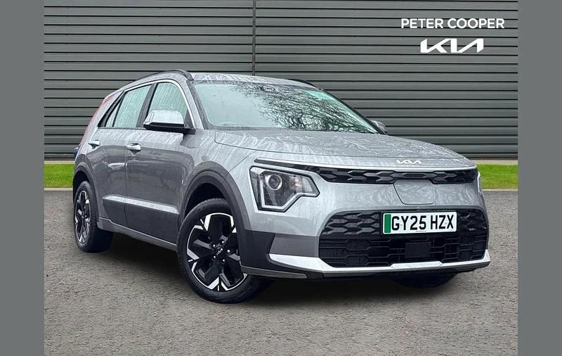 Grey Used 2025 Kia e-Niro SUV | £22,244 (Good price) - Image 1/4