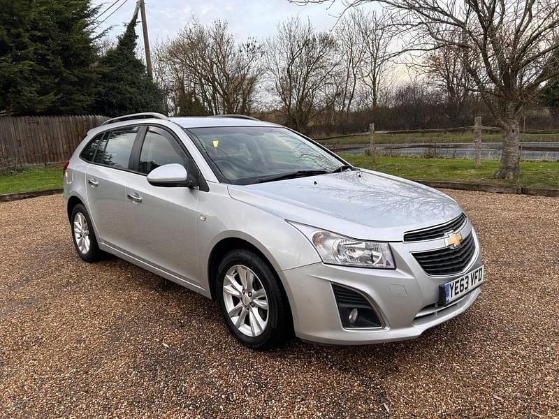 Used Chevrolet Cruze LT 2013 Silver Estate