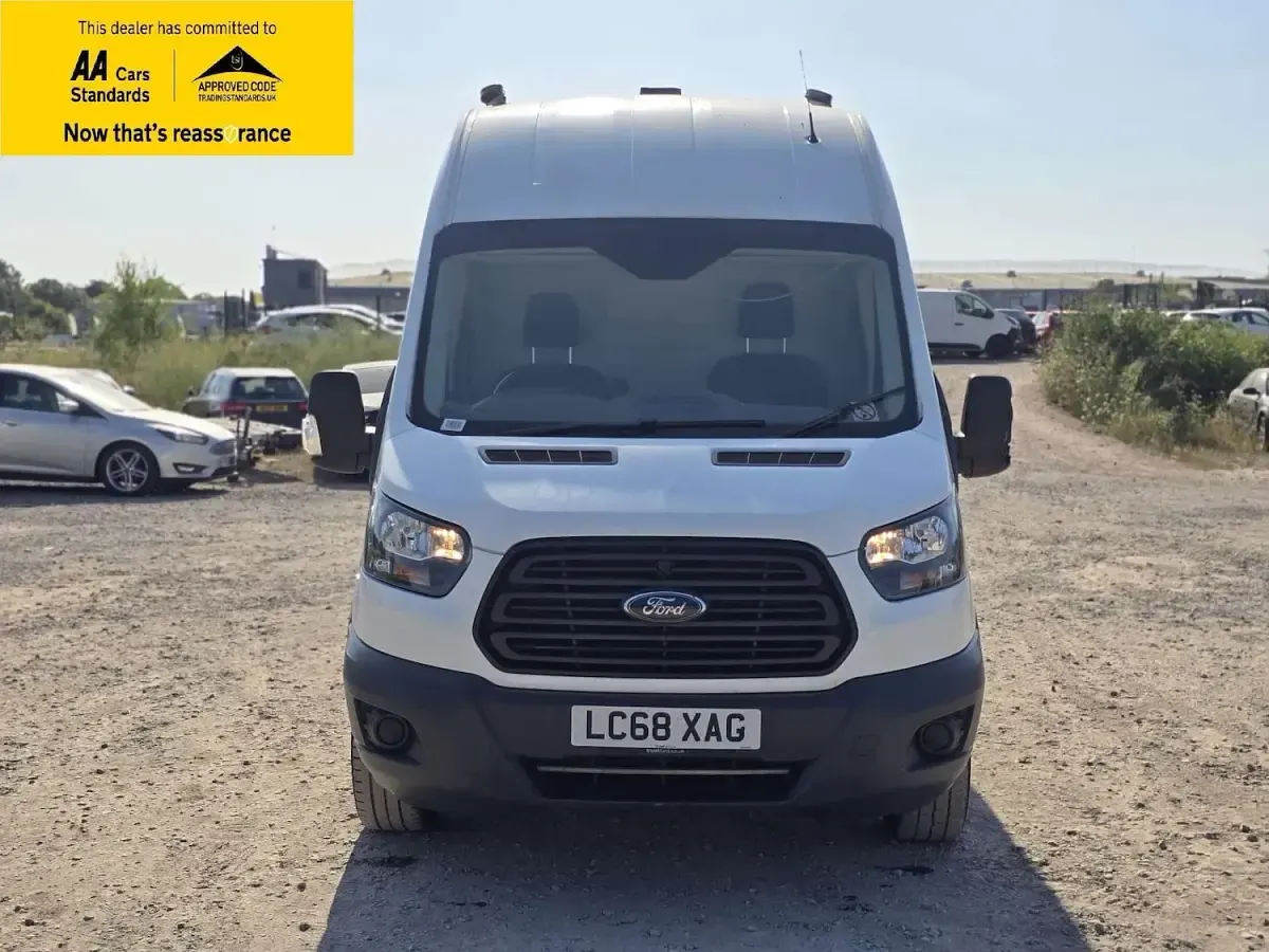 Used Ford Transit 130 HP (95 kW) 2018 White Van