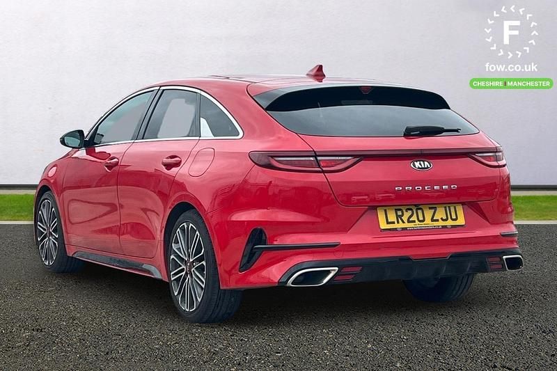 Used Kia ProCeed GT 138 HP (101 kW) 2020 Red Estate
