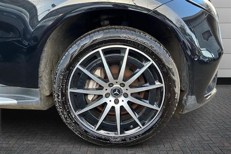 Used Mercedes EQC400 AMG line 300 kW (408 HP) 2023 Obsidian black SUV