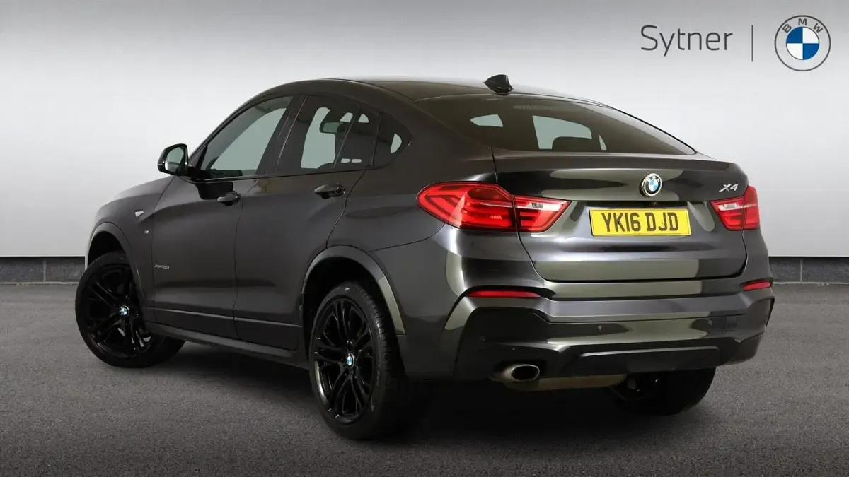 Gebraucht BMW X4 M Sport 187 PS (137 kW) 2016 Grau SUV
