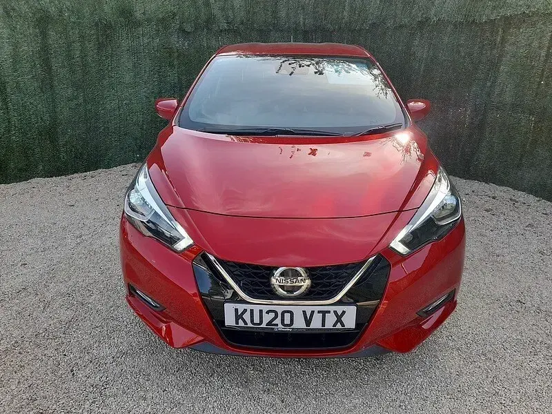 Used Nissan Micra Tekna 100 HP (73 kW) 2020 Red Hatchback
