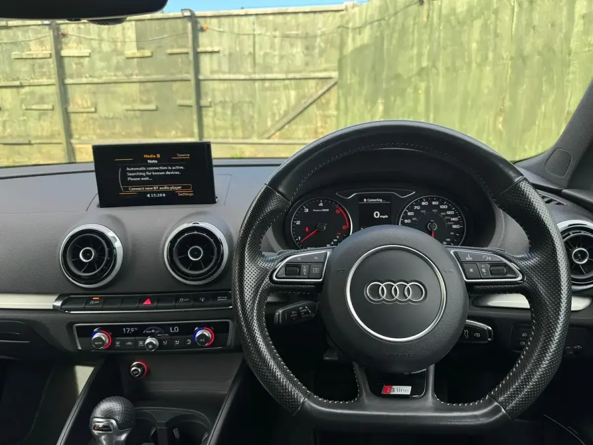 Used Audi A3 Sportback S-Line 110 HP (80 kW) 2016 Silver Hatchback