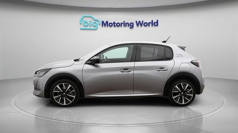 Used Peugeot 208 GT 100 HP (73 kW) 2022 Grey Hatchback