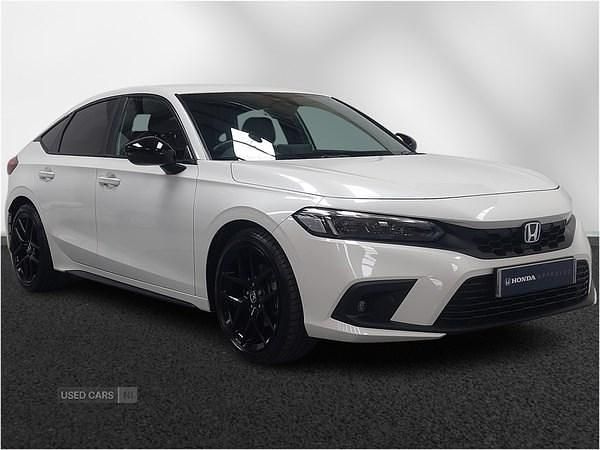 White Used 2024 Honda Civic Sport Hatchback | £27,995 (Good price) - Image 1/4